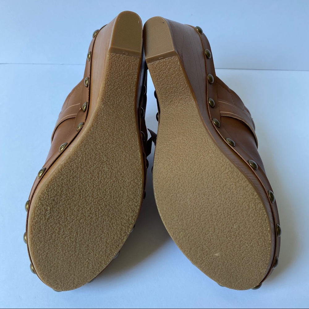 G By Guess Slip On Studded Clogs - Picture 8 of 9